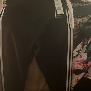 Adidas jagging pants brand new
